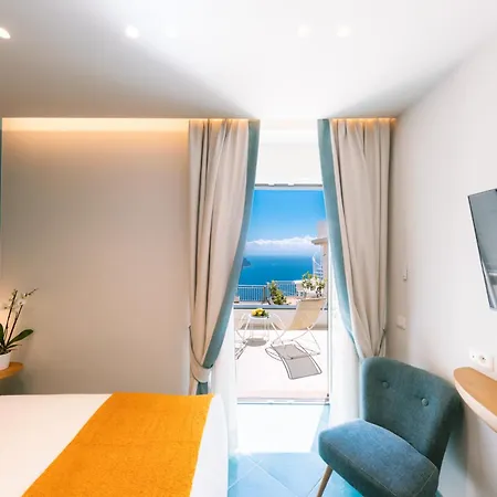 לינה וארוחת בוקר Casa Dolce Casa 3*