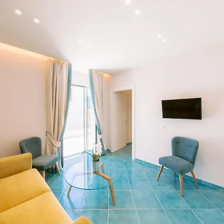 Casa Dolce Casa לינה וארוחת בוקר 3*