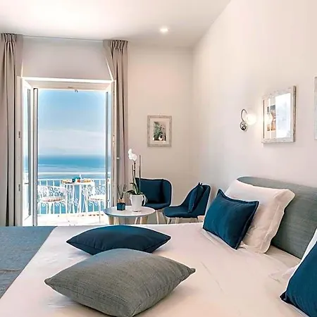 Casa Dolce Casa فندق مبيت وإفطار رافيلّو